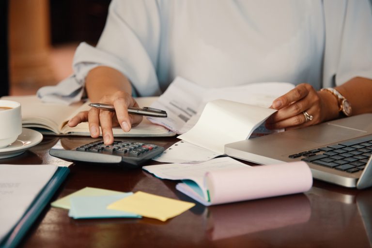 Finanças Análise de Tendências Econômicas implicações nas Finanças Pessoais | Empresa