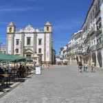 Azulejos em Elvas: Tradição e Arte nas Muralhas do Alentejo