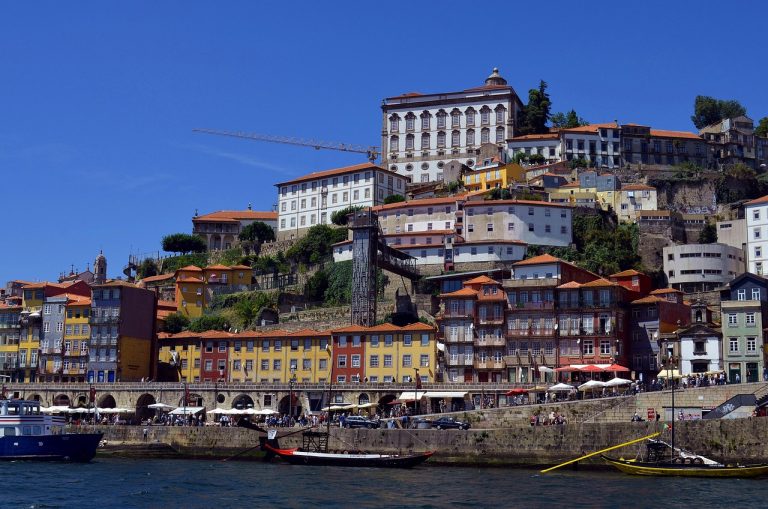 De Valpaços a Porto: Experiência Autêntica e Roteiro Imperdível