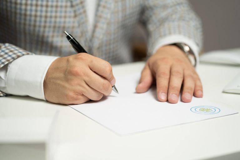 Limpiador com contrato indefinido em Galiza